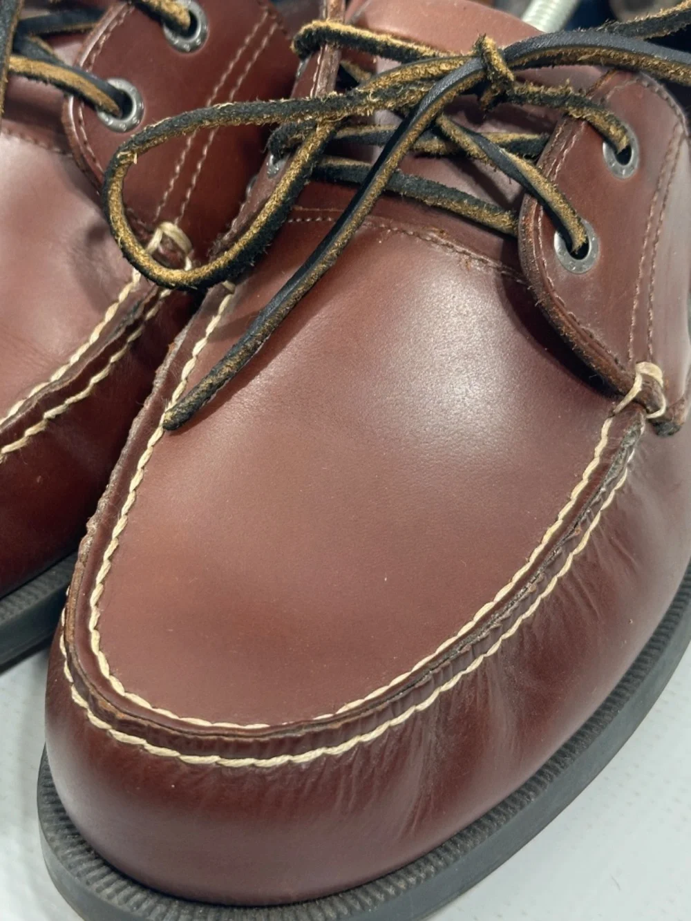 Dockers Shoes Mens Size 11 Brown Leather Boat Moc Toe Casual Slip Resistant
